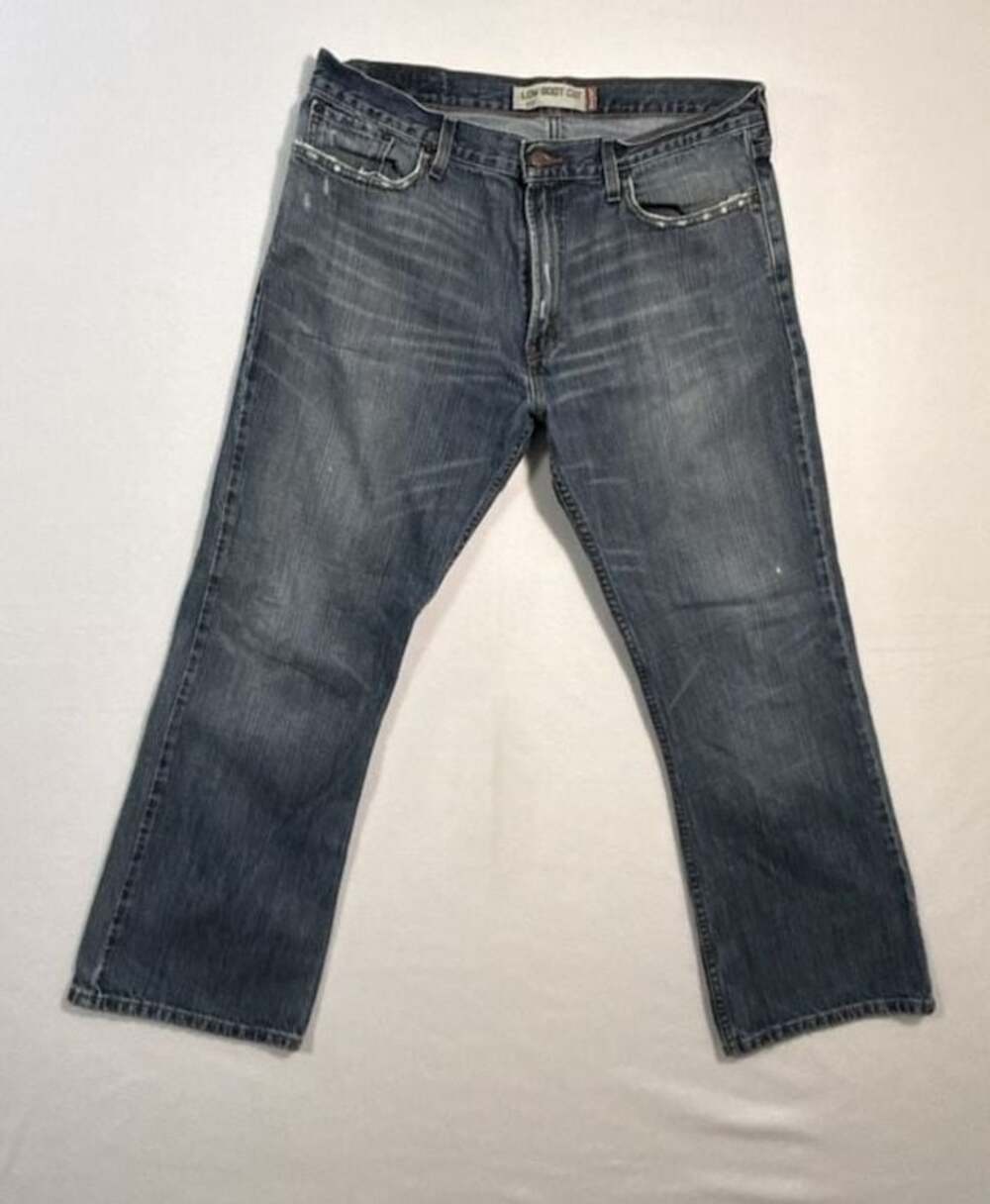 Levi's 527 Low Boot Cut Jeans Men's Size 36x30 Medium Wash Denim
